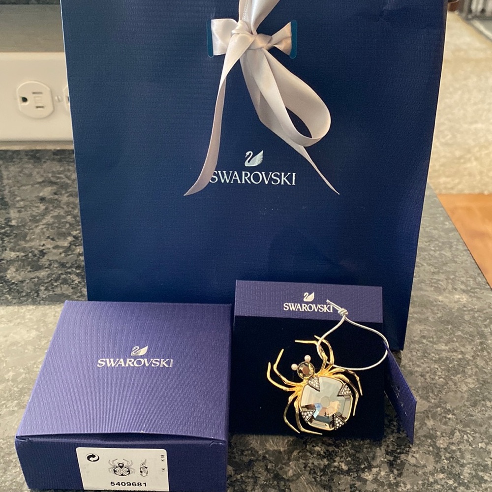 NWT Swarovski Spider Brooch